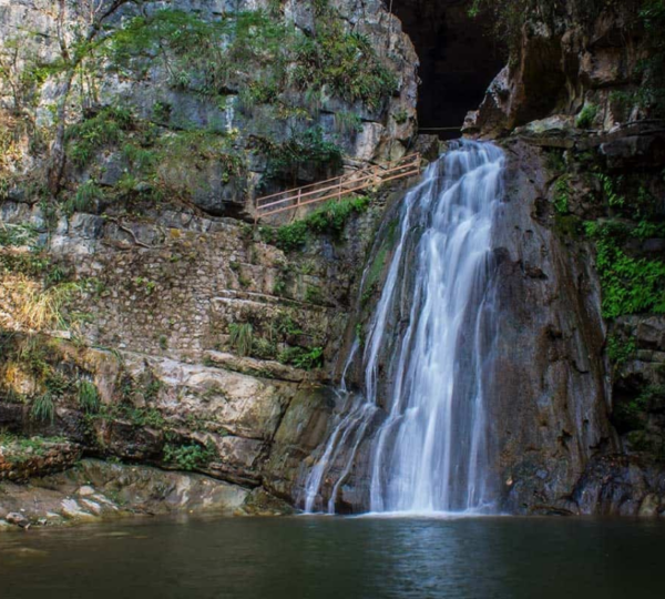 Cueva del Chorreadero