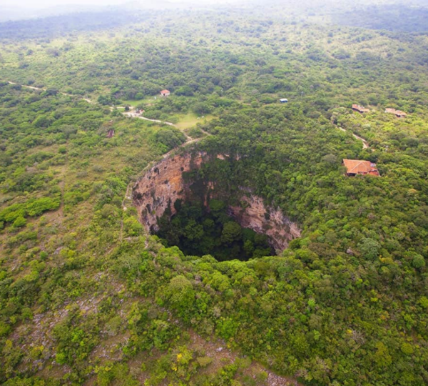 Cima de las Cotorras